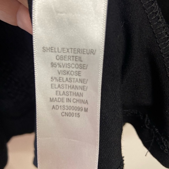 Adriana Papel sleeveless fancy top black pleated so pretty size med - Picture 6 of 7